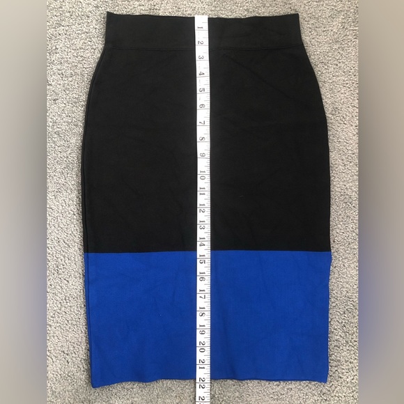 New BCBG Maxazria black blue colour block bodycon stretch knee skirt S small XS - Picture 3 of 5